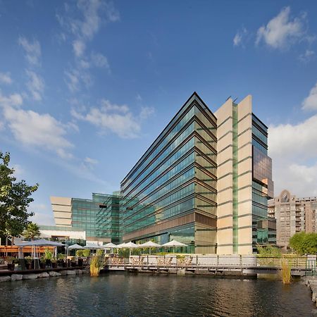 ジュメイラ クリークサイド ホテル ドバイ エクステリア 写真 The new building of the University Hospital of Leuven