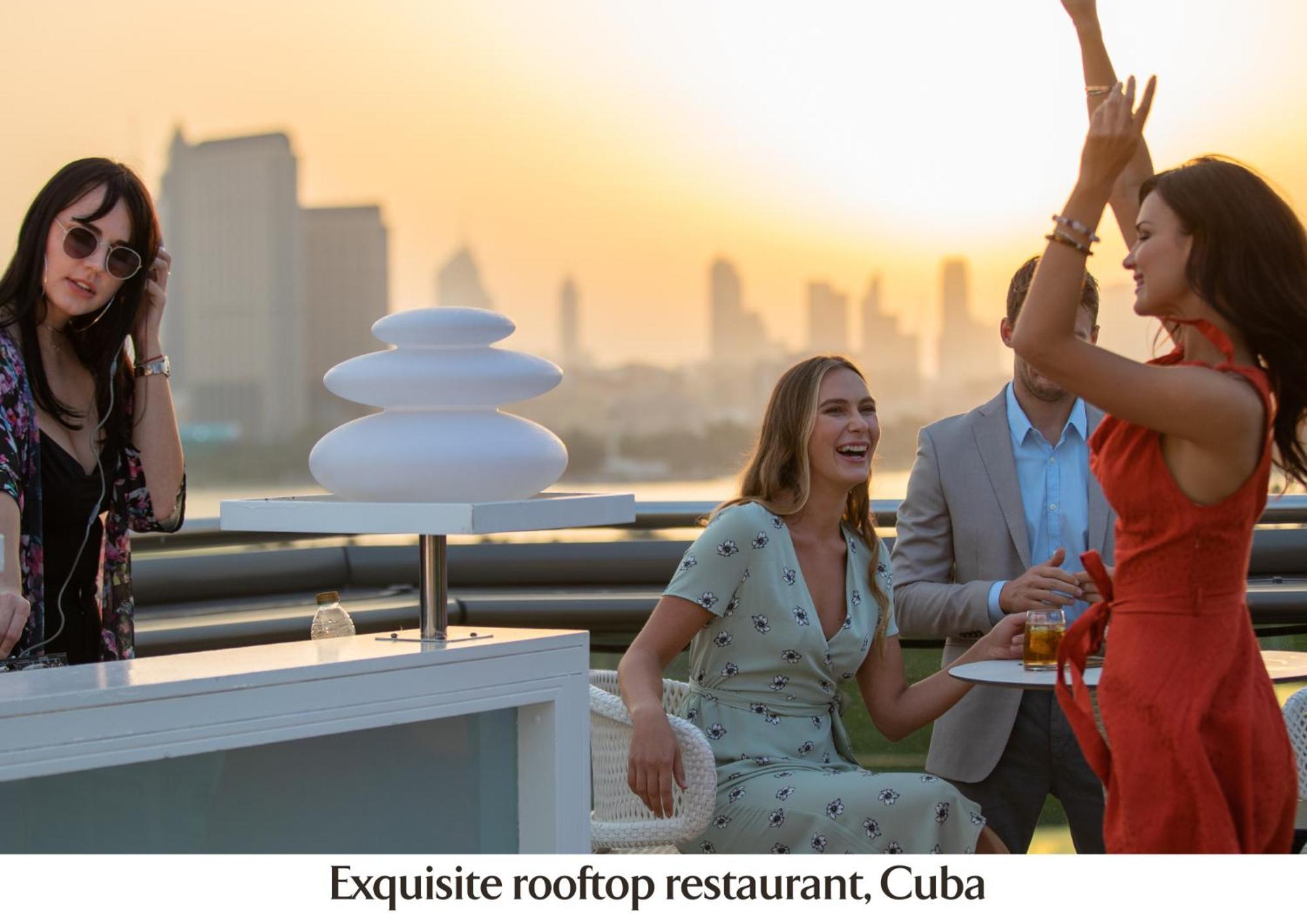 ジュメイラ クリークサイド ホテル ドバイ エクステリア 写真 Rooftop restaurant