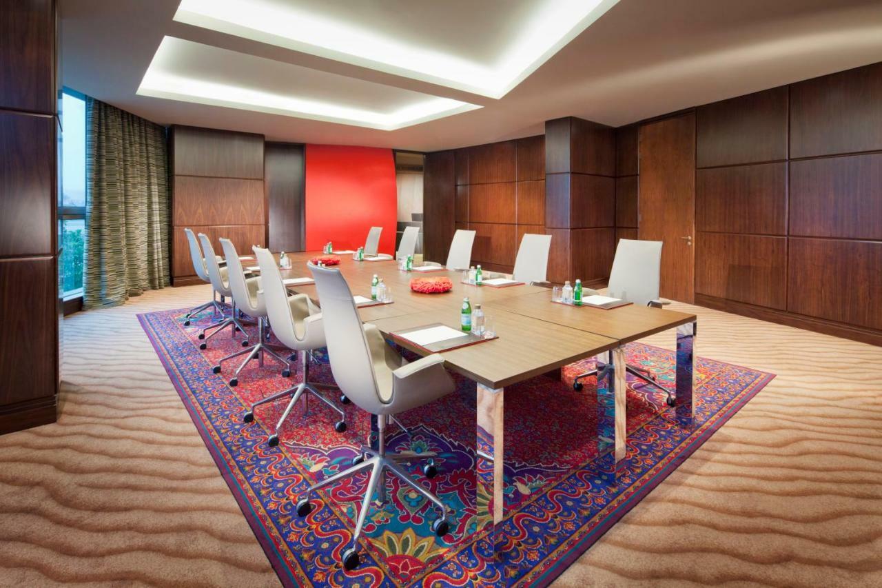ジュメイラ クリークサイド ホテル ドバイ エクステリア 写真 Meeting room